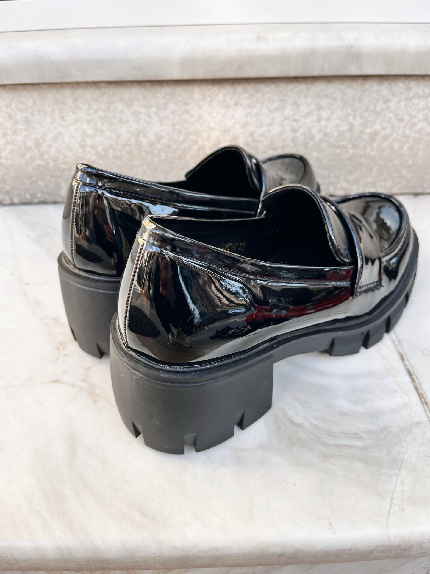 Loafers με Τακούνι BLACK
