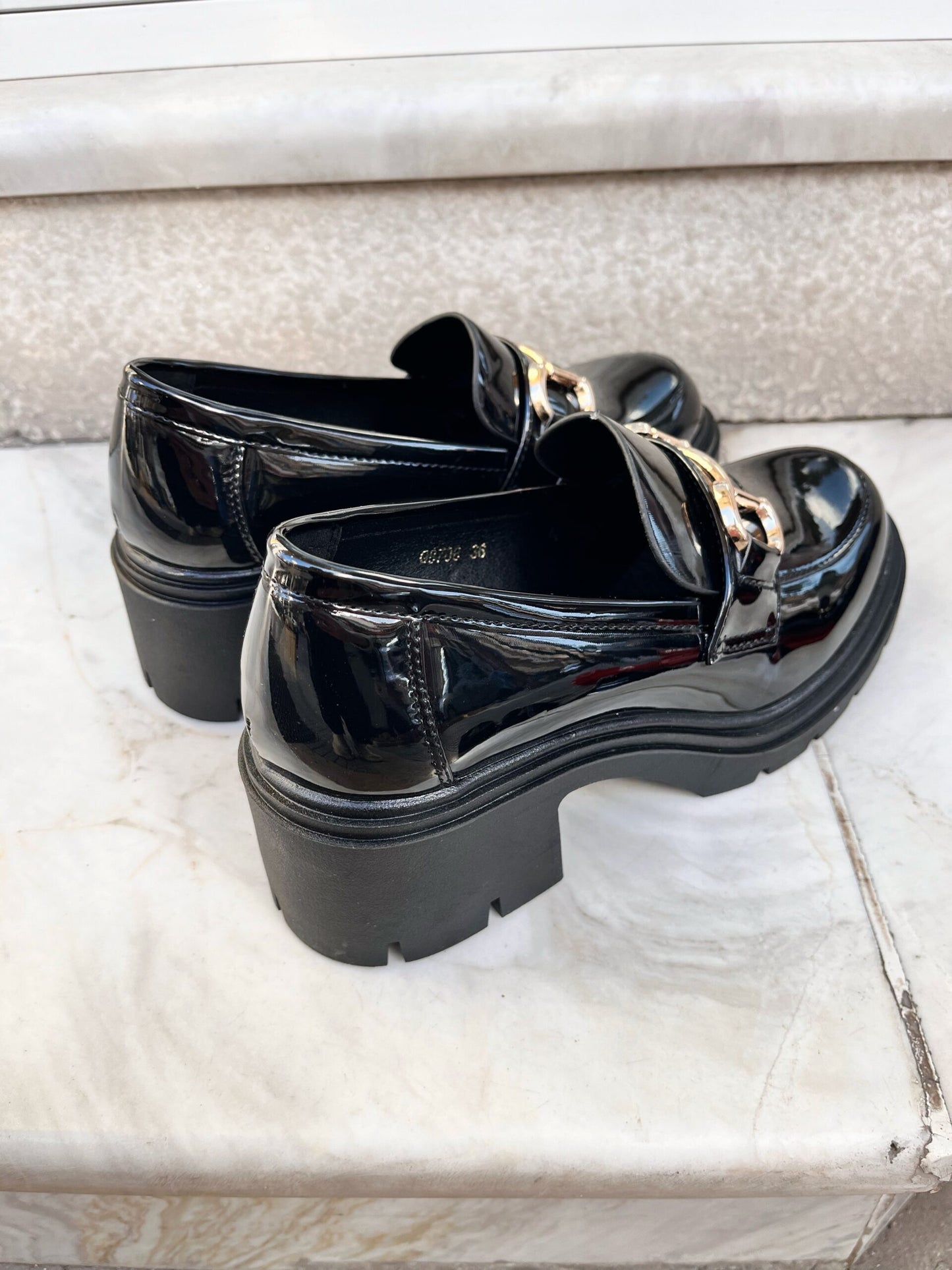 Loafers με Τακούνι BLACK