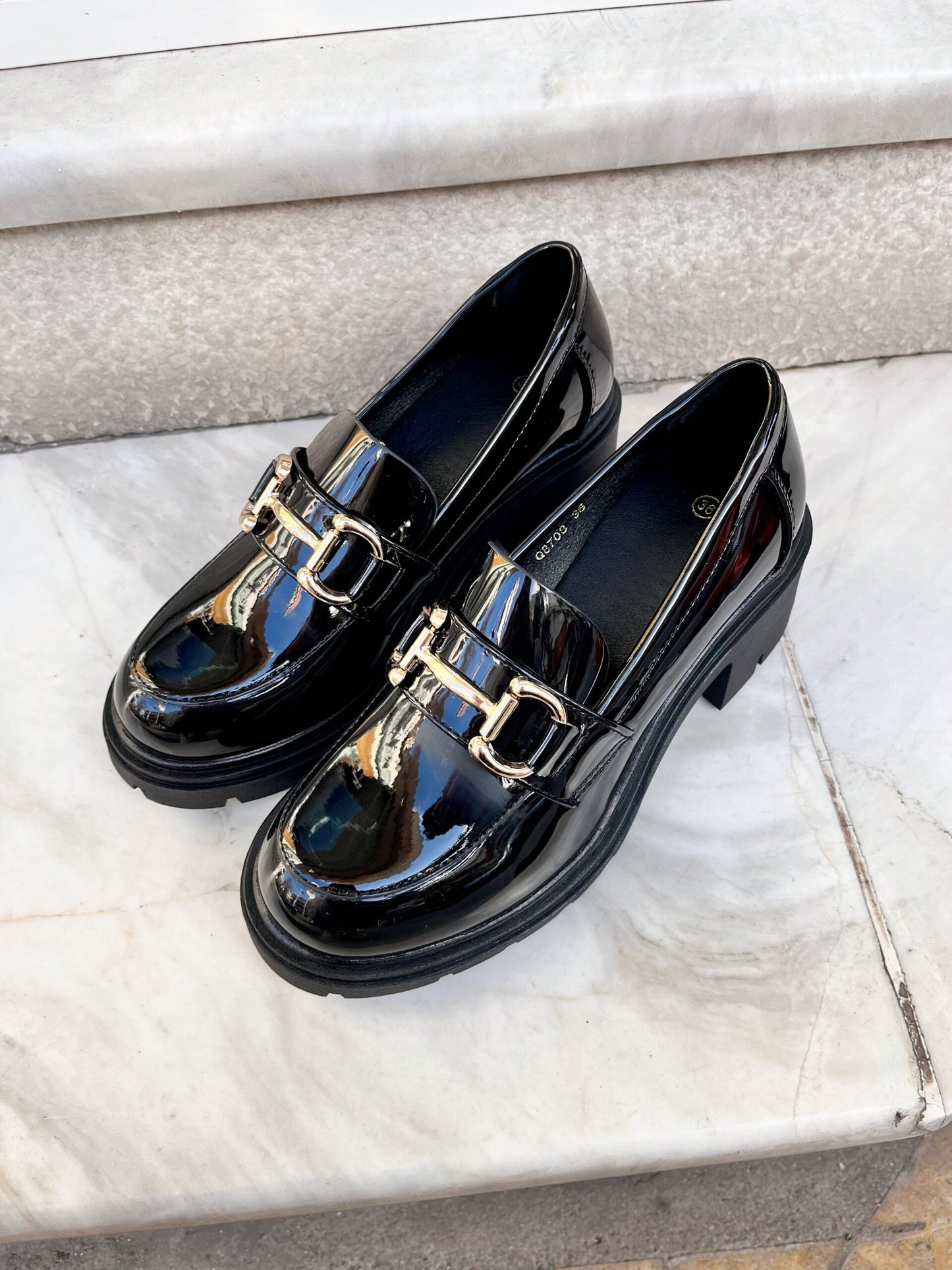 Loafers με Τακούνι BLACK