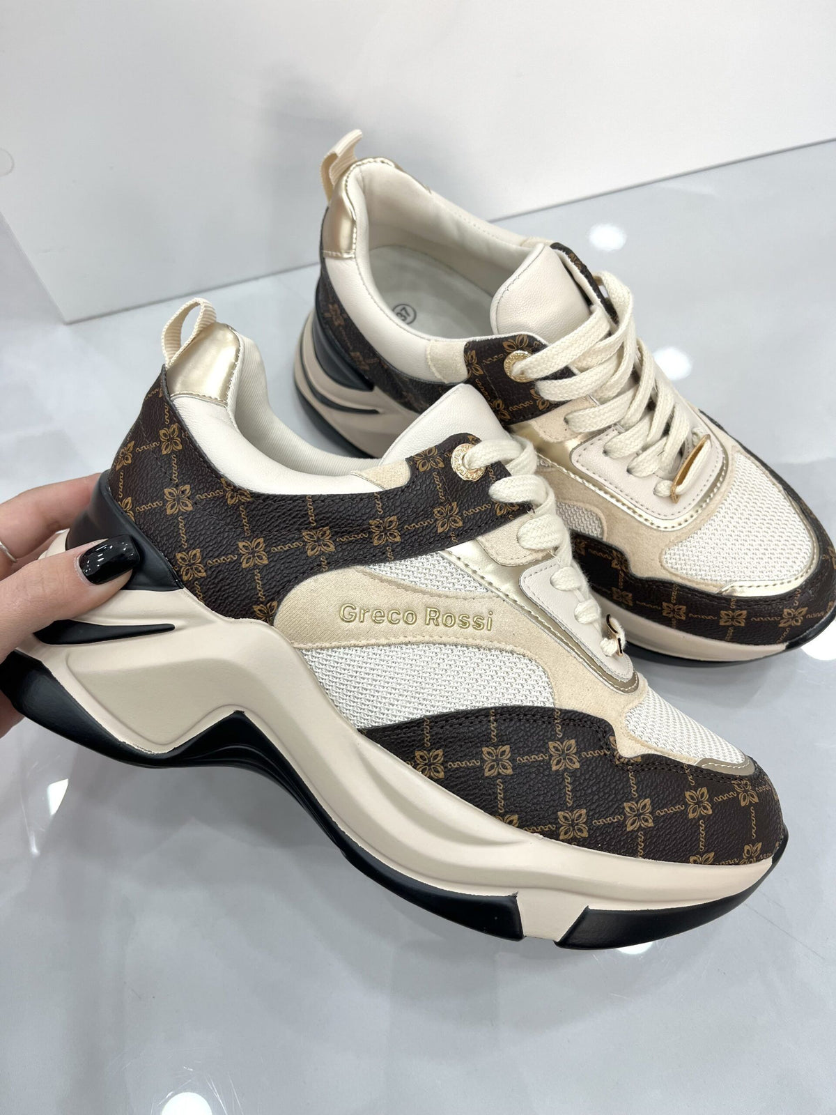 Sneakers NewStyle Beige/Brown