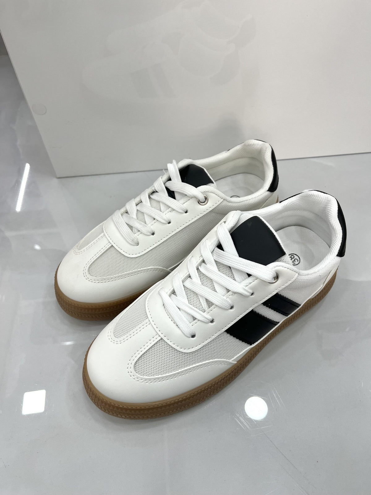 Sneakers με Κρεπ Σόλα White/Black
