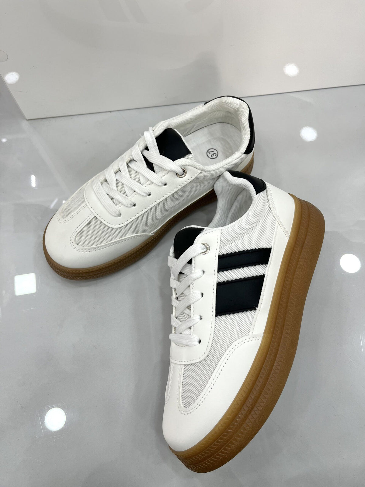 Sneakers με Κρεπ Σόλα White/Black
