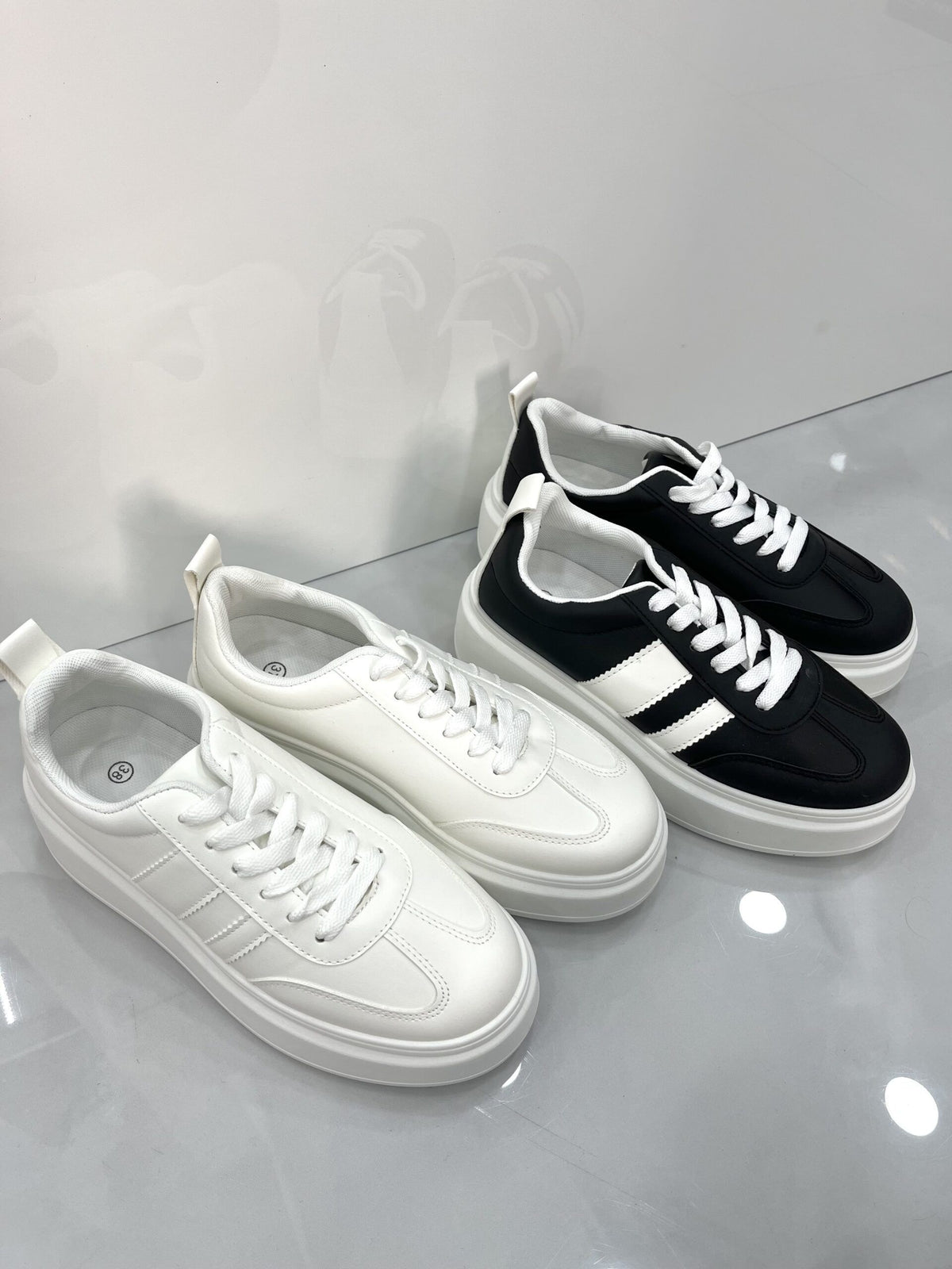 Δίσολο Sneaker AllWhite