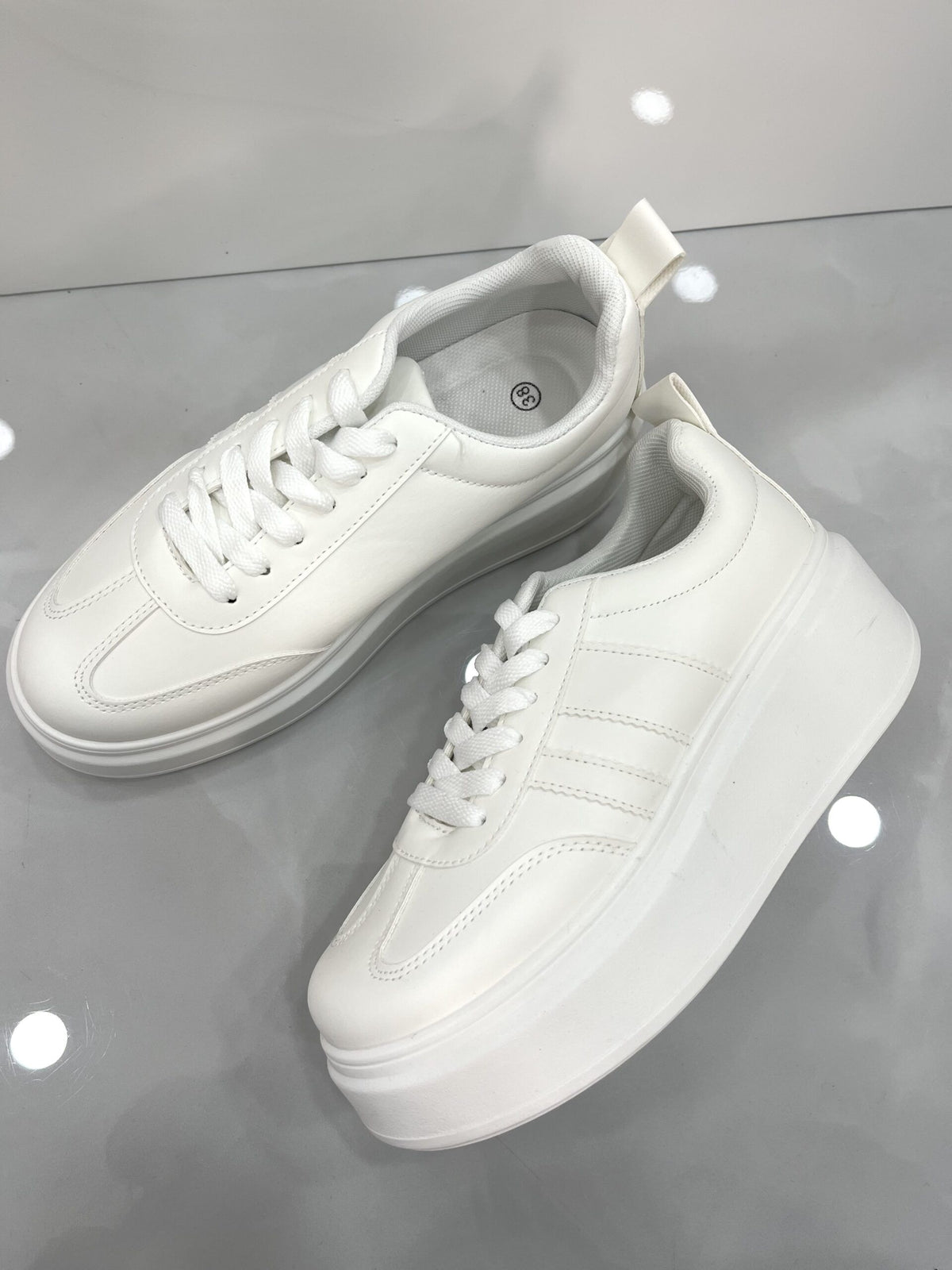 Δίσολο Sneaker AllWhite