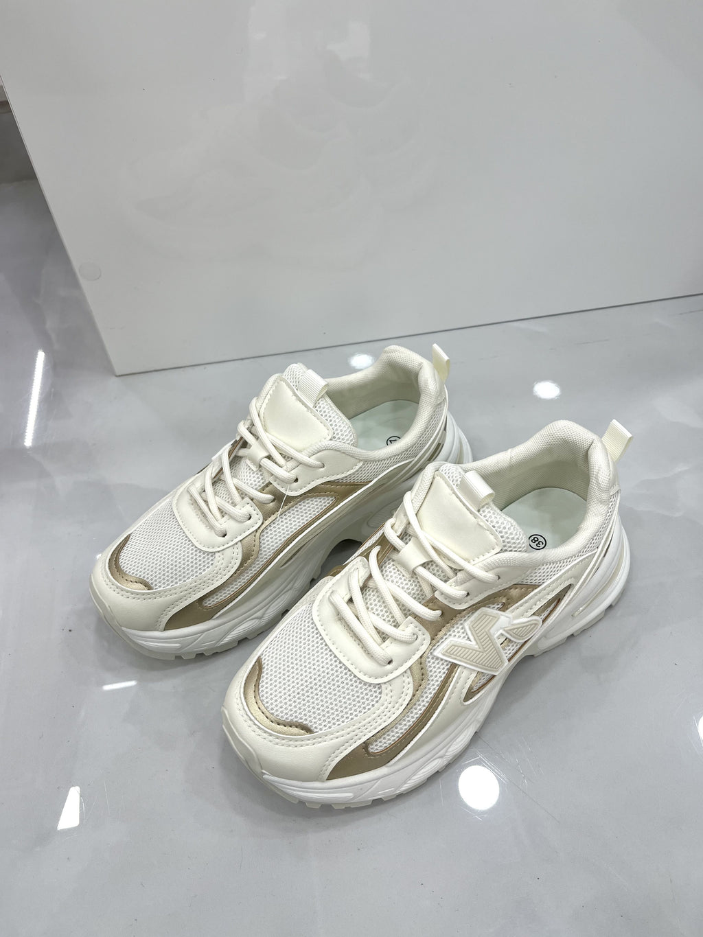 Sneakers με Αφρόσολα Beige/Gold