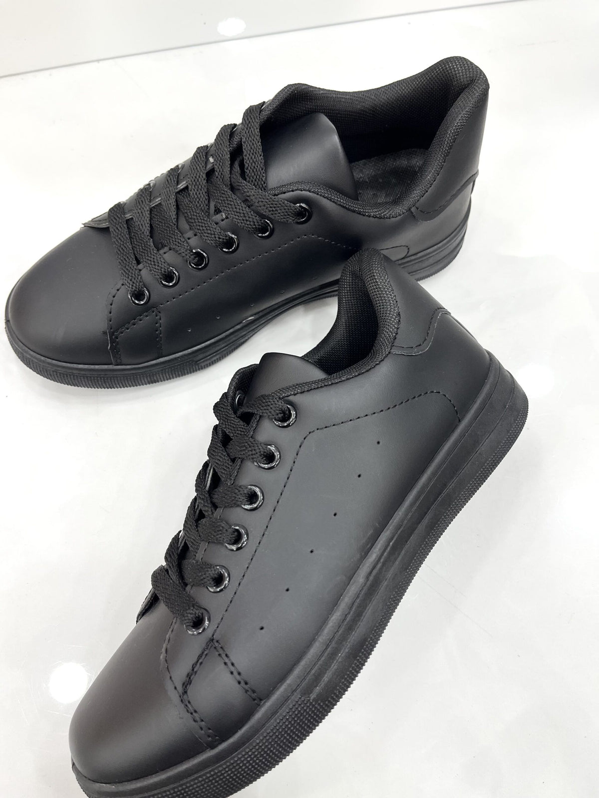 Sneakers Simple Casual Black