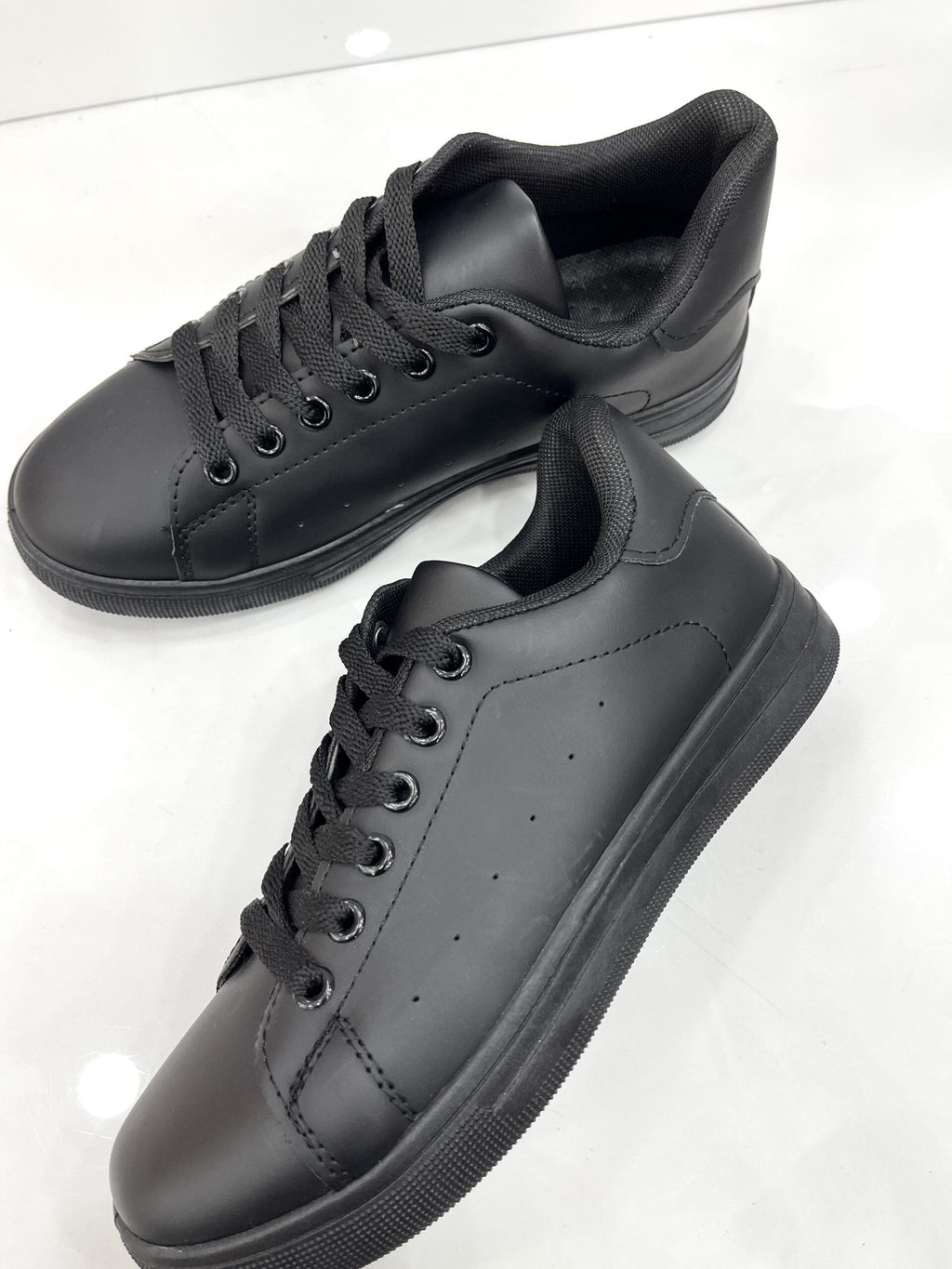 Sneakers Simple Casual Black
