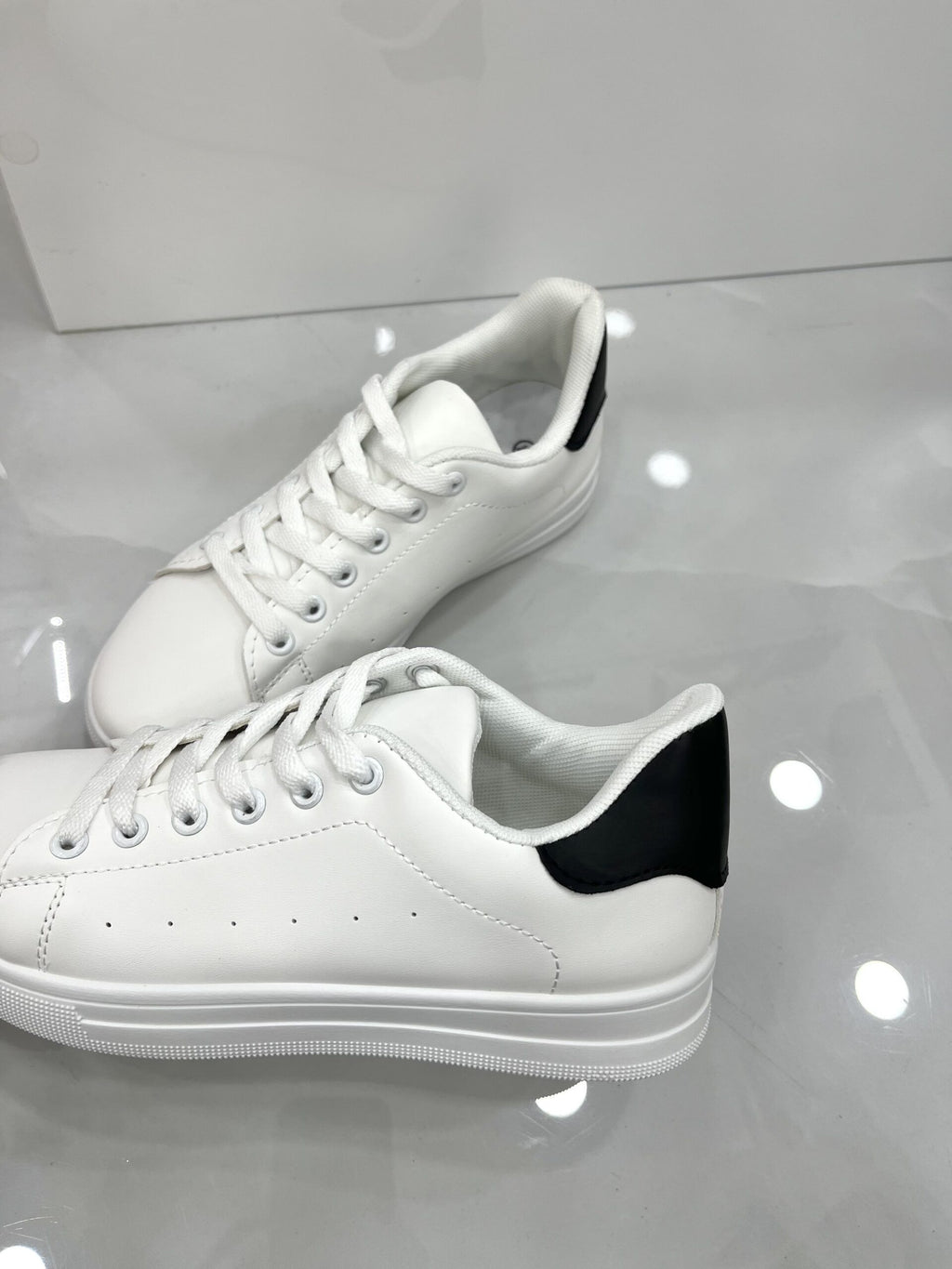 Sneakers Simple Casual White