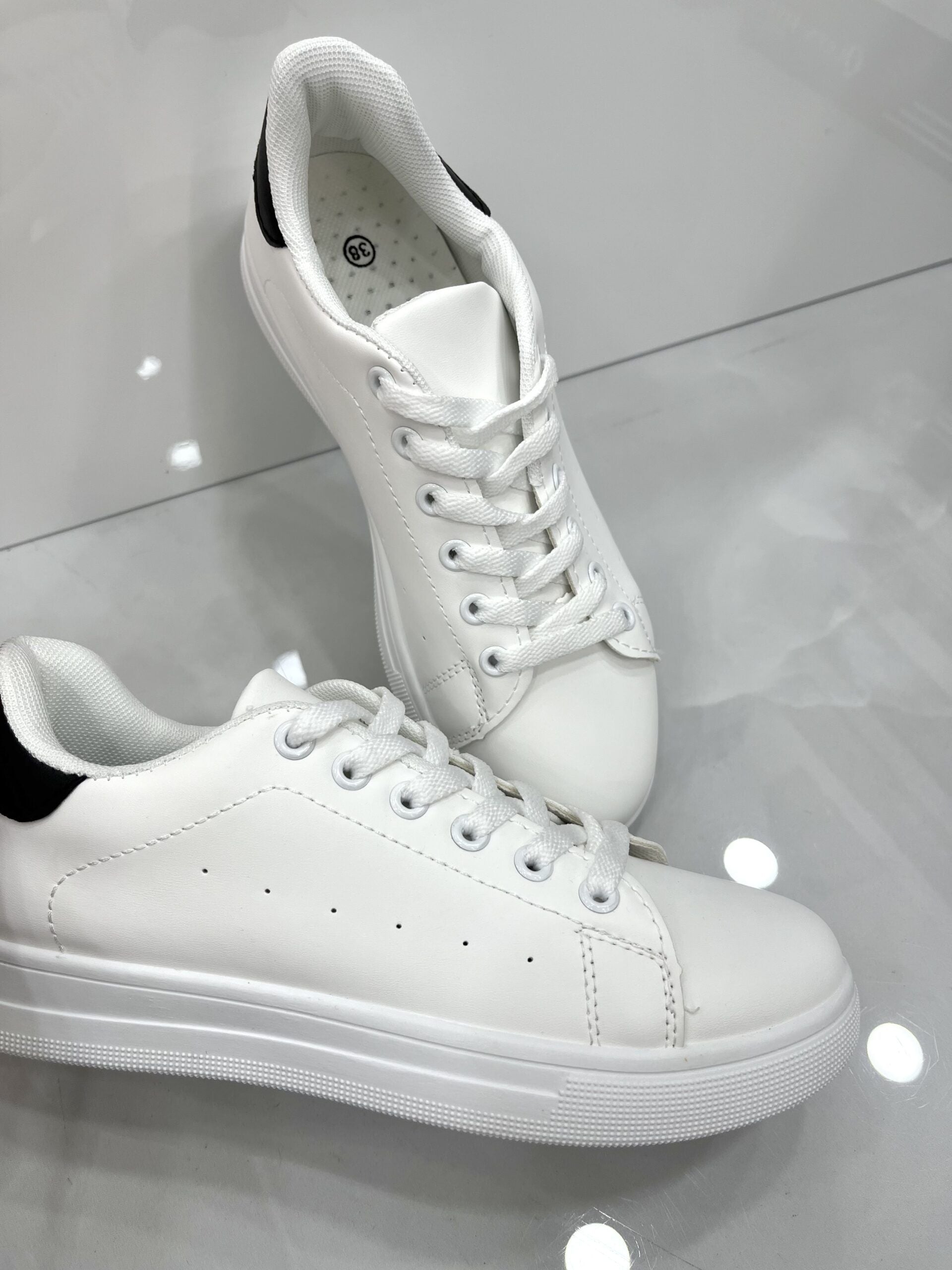 Sneakers Simple Casual White