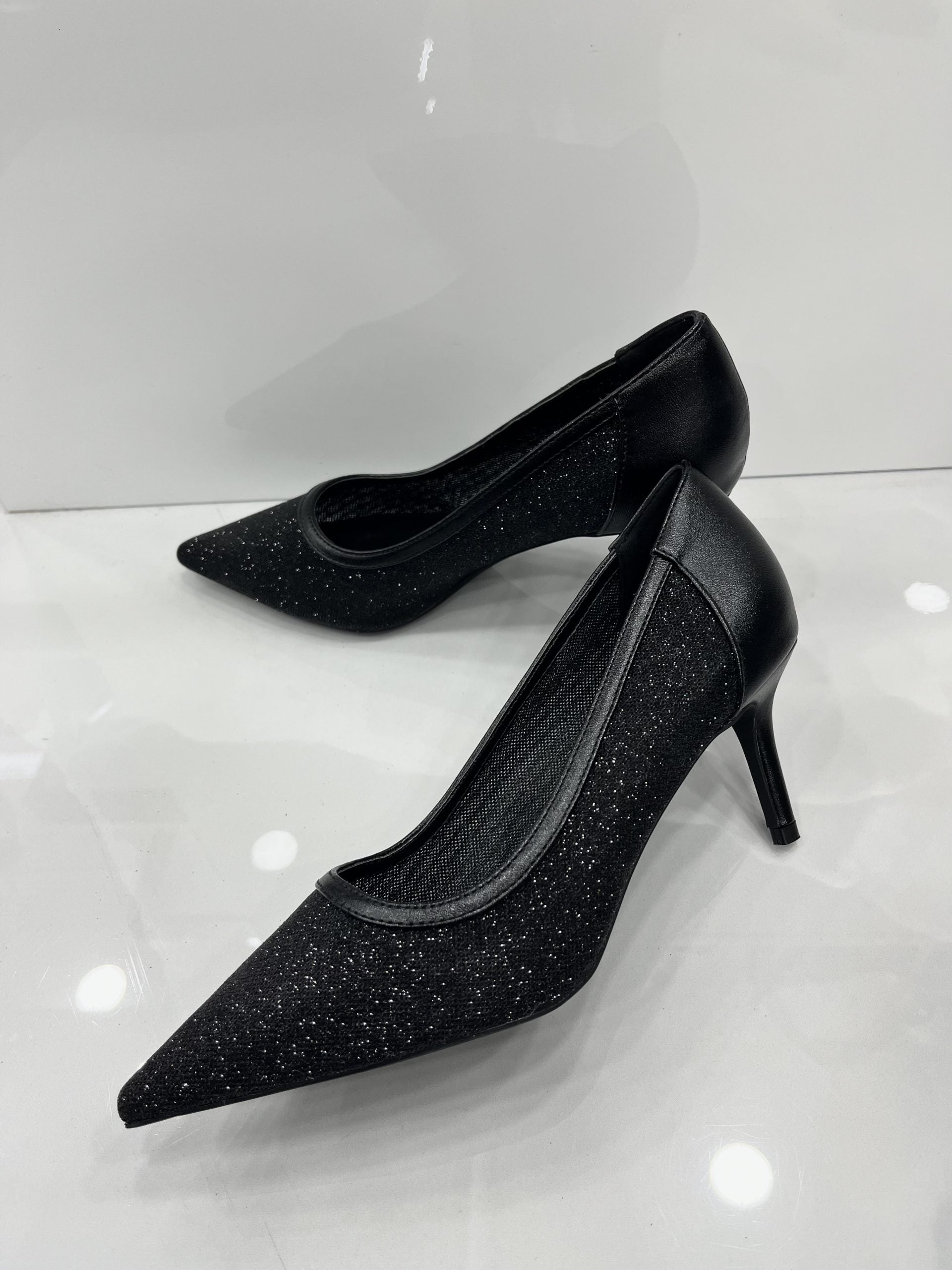 Heels Strass με Μεσαίο Λεπτό Τακούνι Black