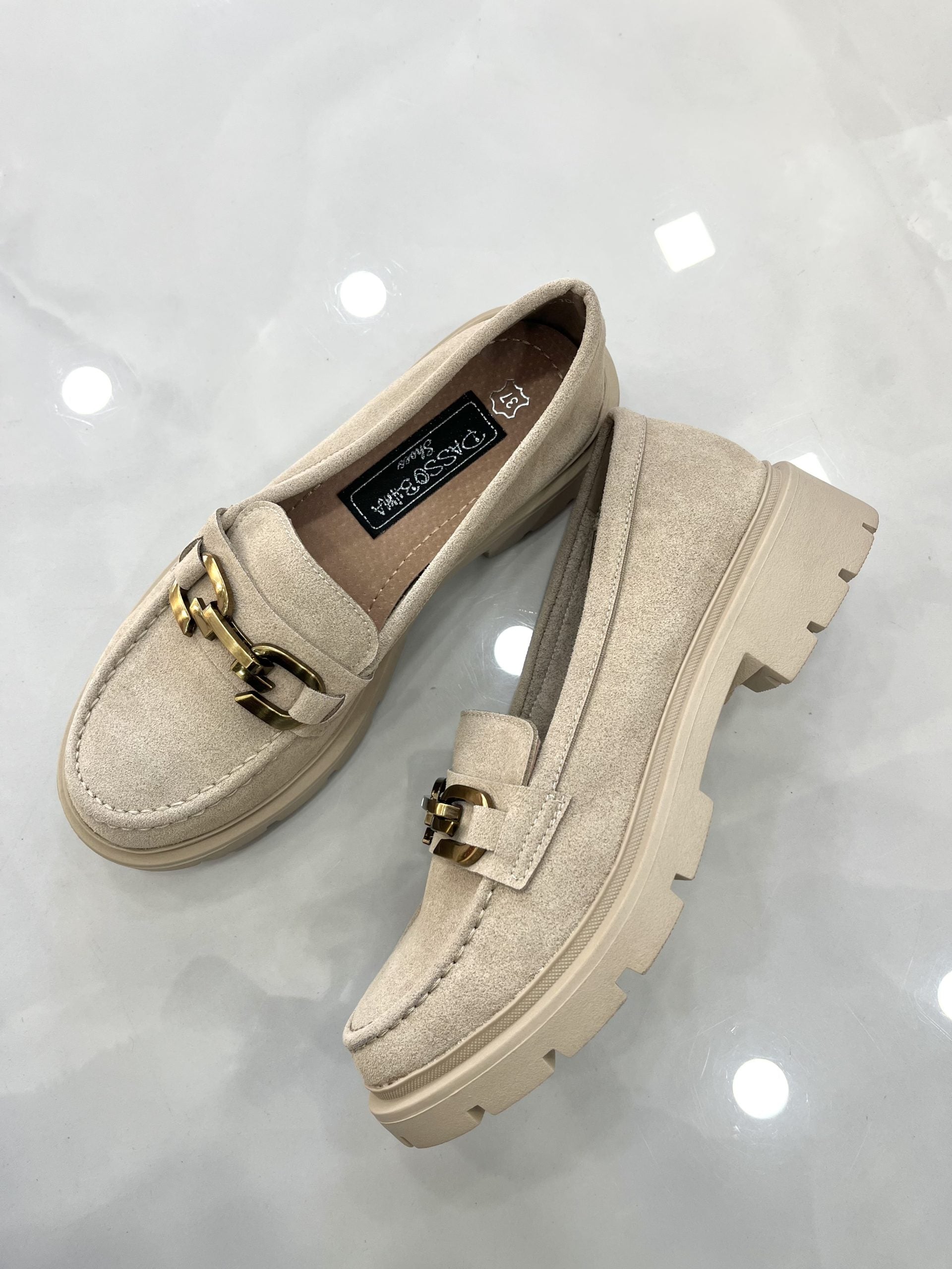 Loafers Καστόρ με Τρακτερωτό Πάτο Beige