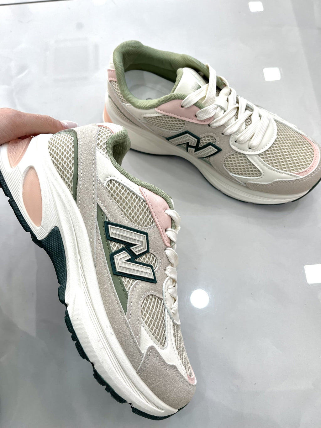 Sneaker New Vol.1 Colour