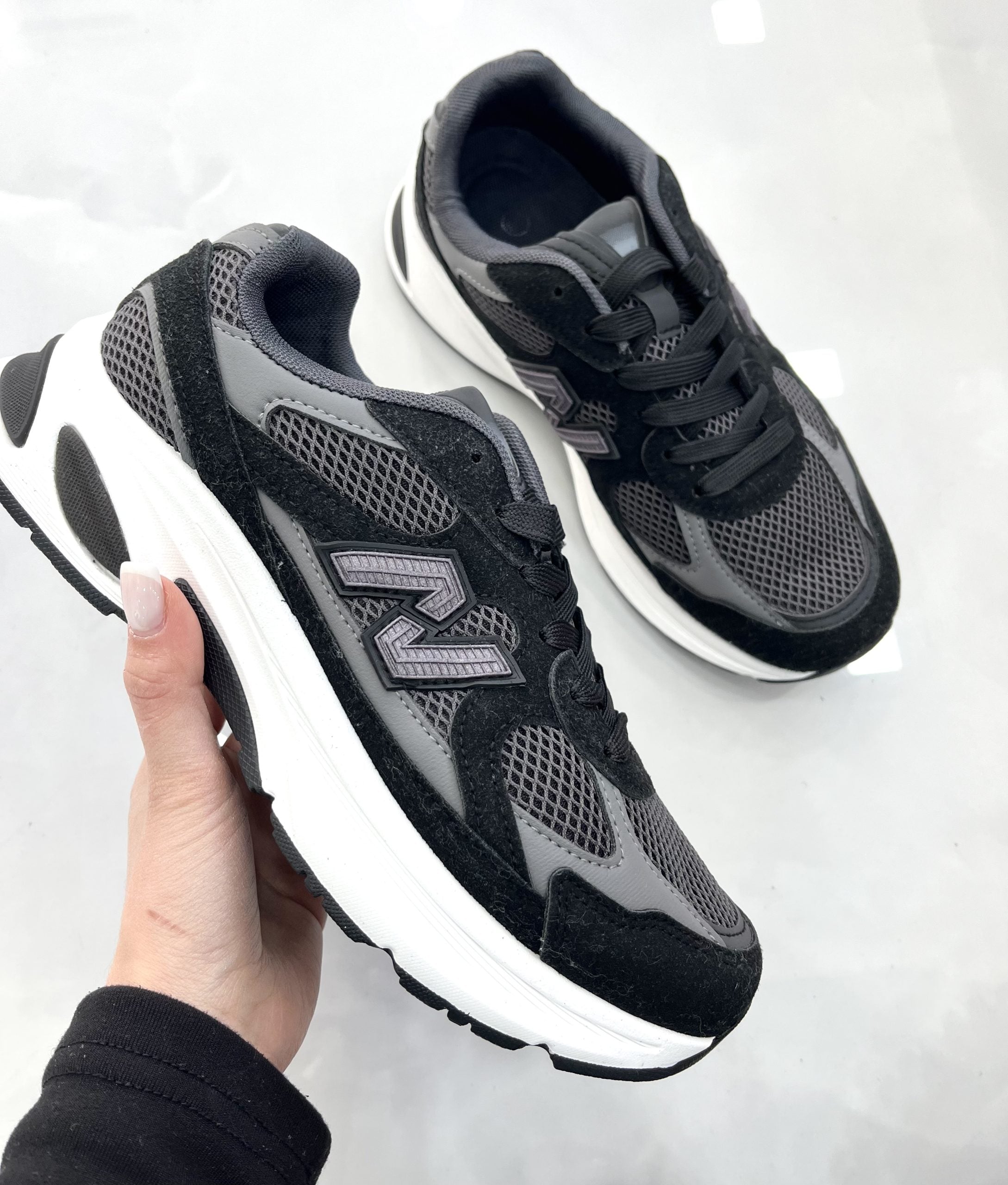 Sneaker New Vol.1 Black