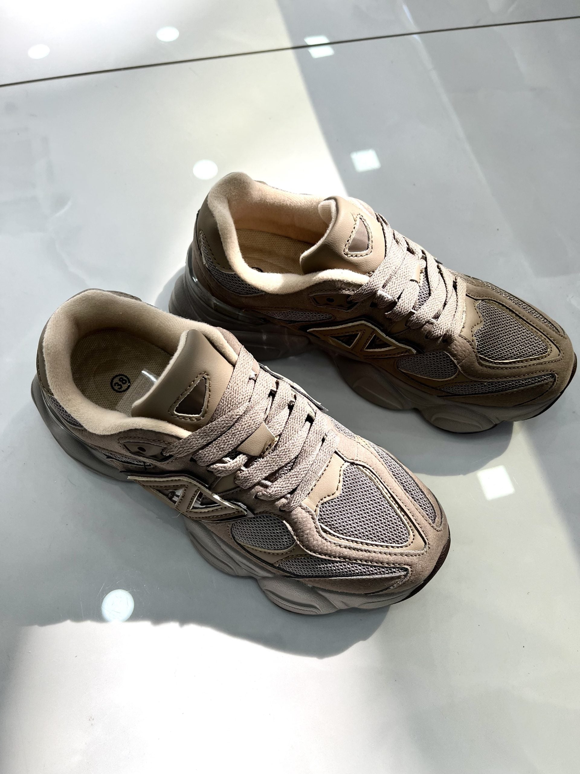 Sneaker New Vol.2 Brown