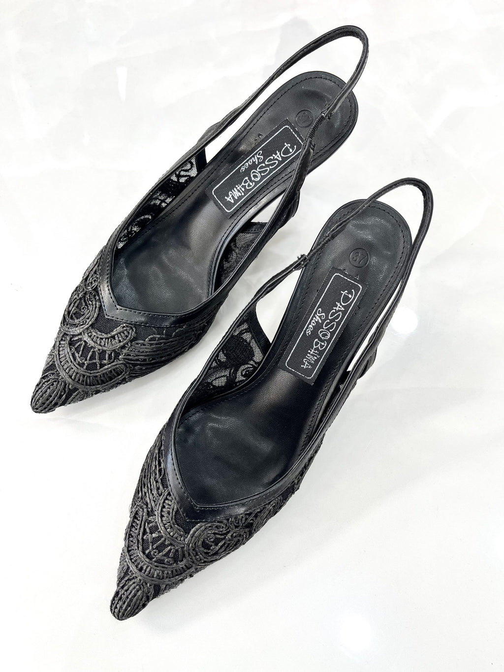 Heels Mule με Λεπτό Μεσαίο Τακούνι Δαντέλα Black