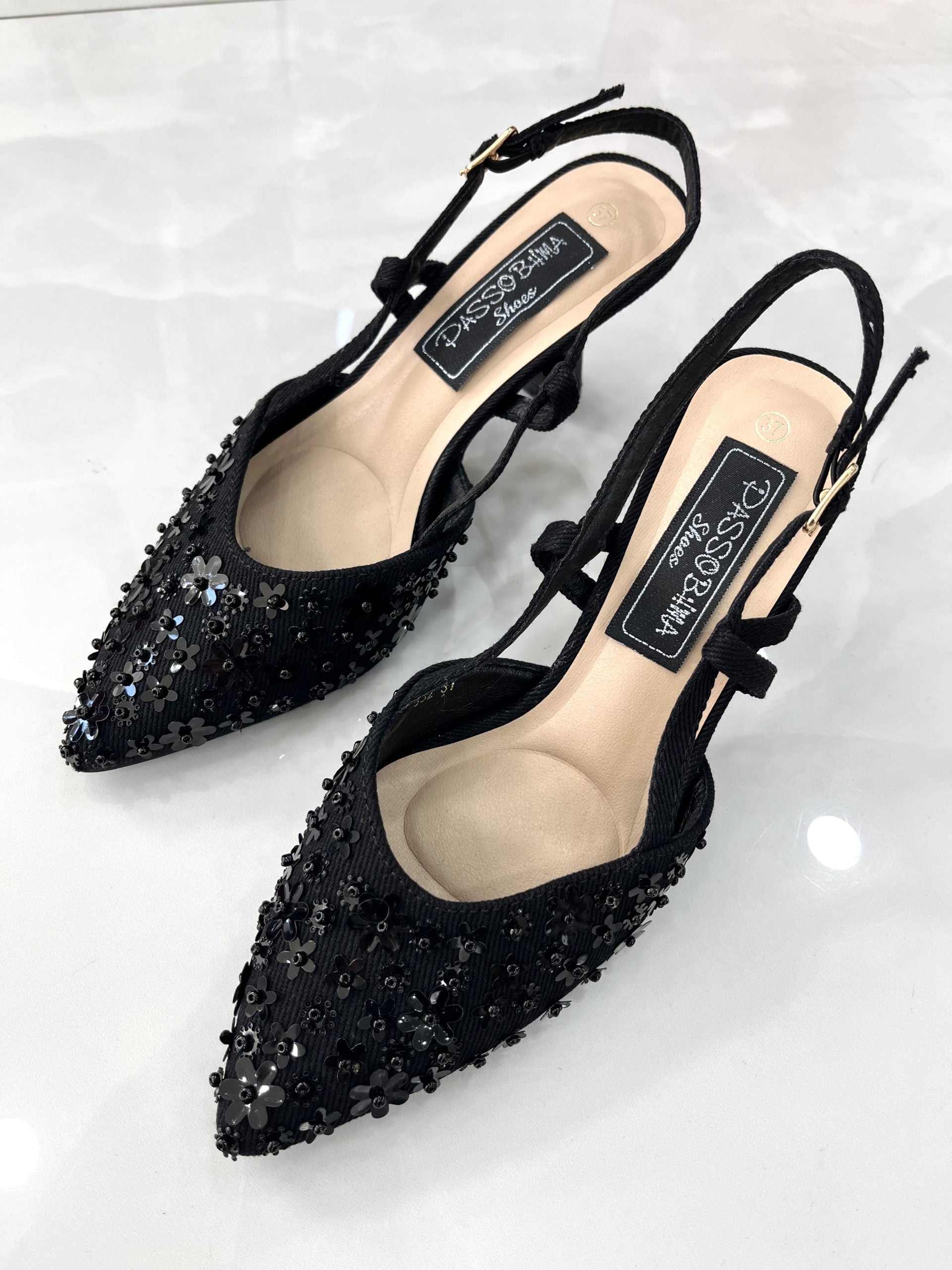 Heels Mule με Λεπτό Μεσαίο Τακούνι και Κεντημένο Σχέδιο Black