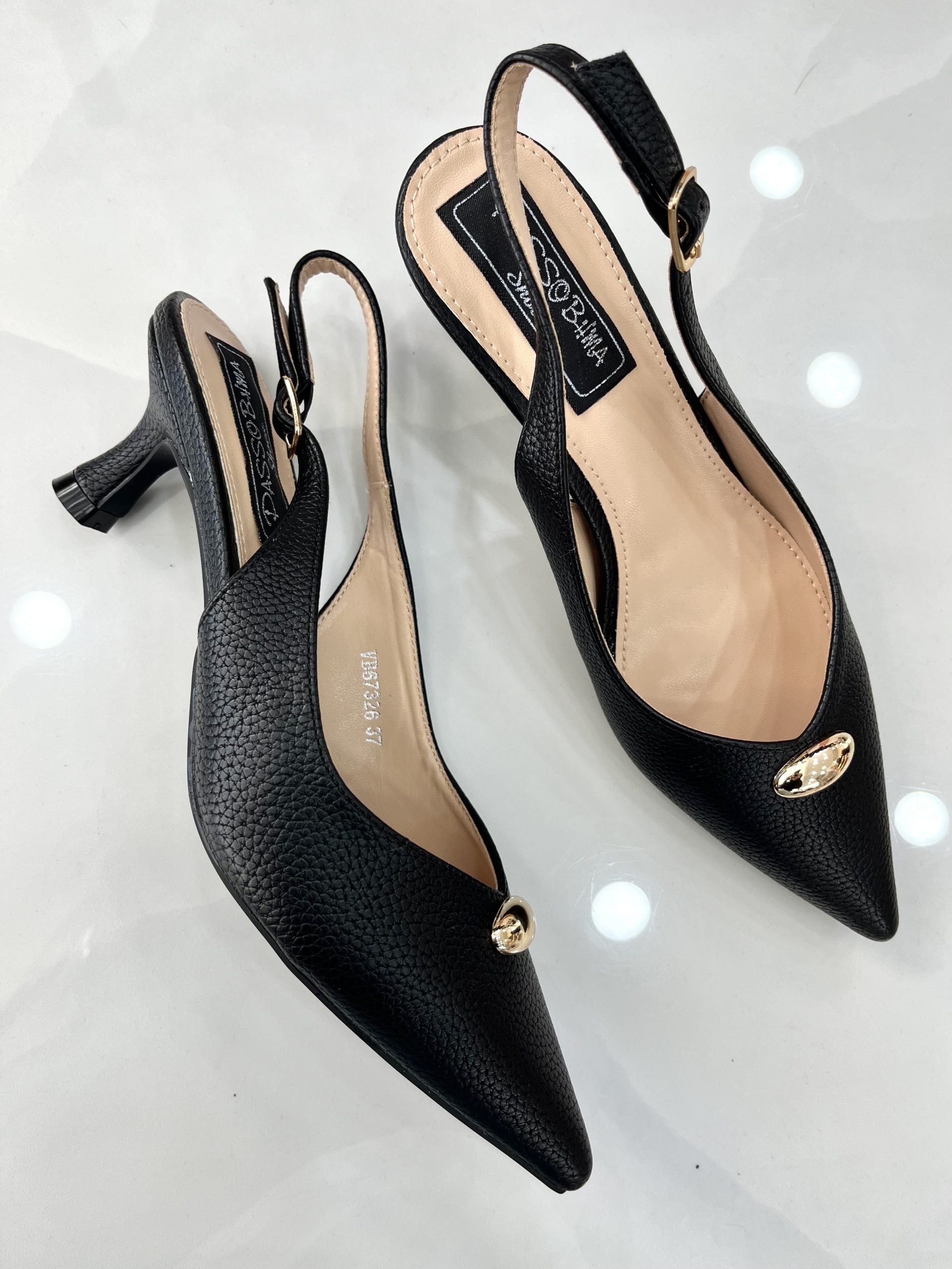 Heels Mule με Λεπτό Μεσαίο Τακούνι και Χρυσό Σχέδιο Black