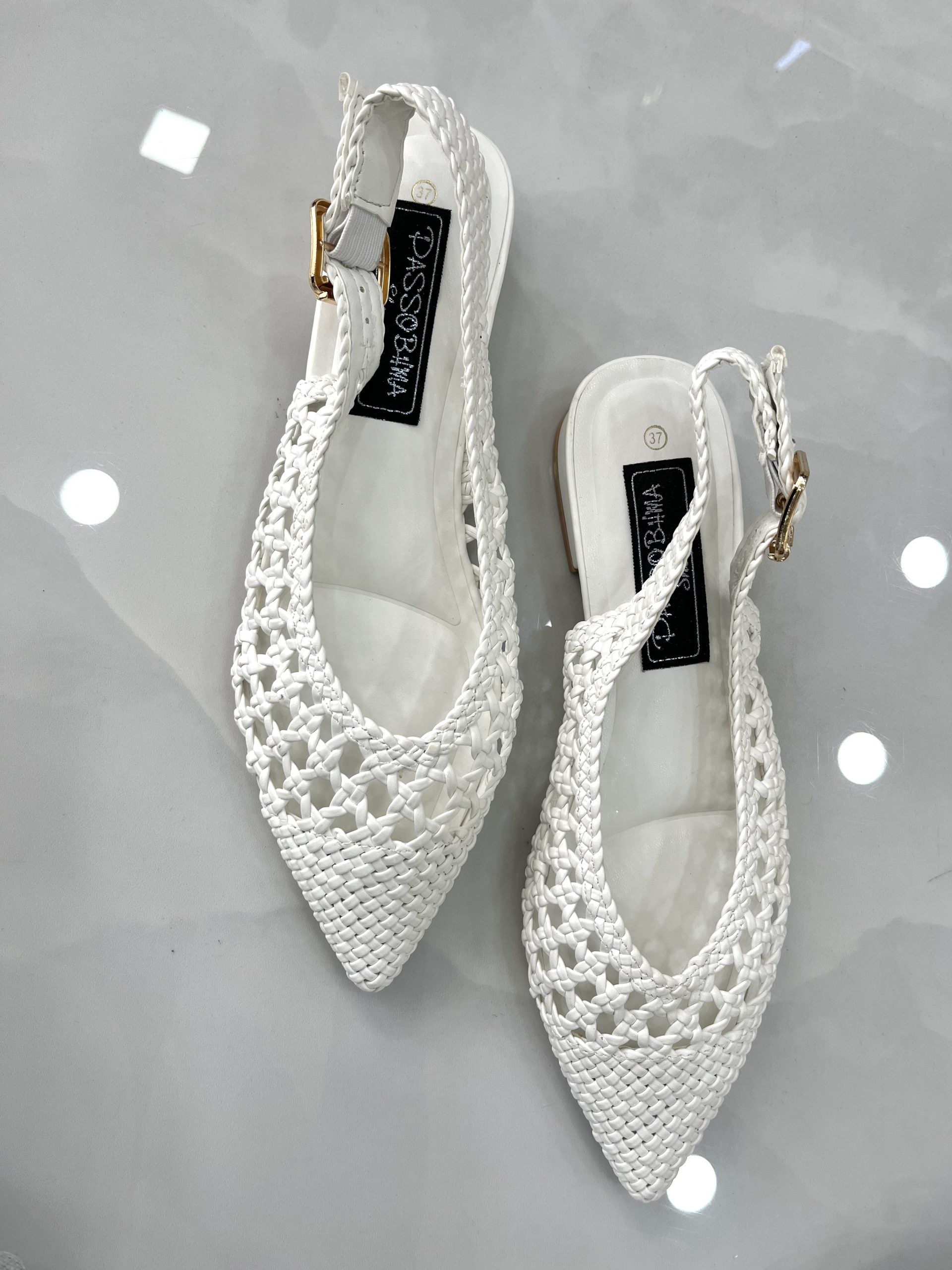 Slingback Φλατ με Σχέδιο Κέντημα White