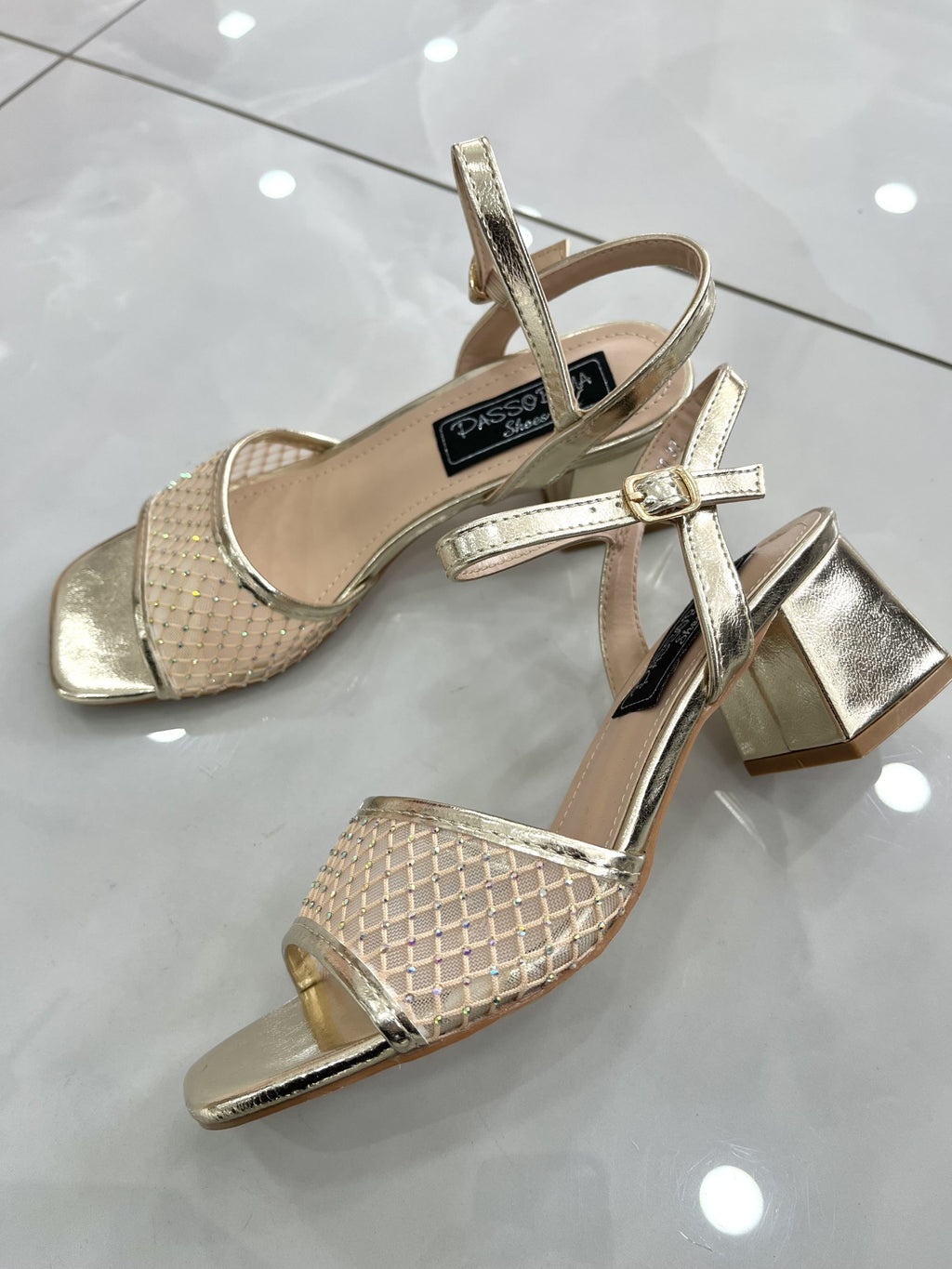 Heels Πέδιλο Αμπιγέ με Χοντρό Μεσαίο Τακούνι και Δαντέλα Gold