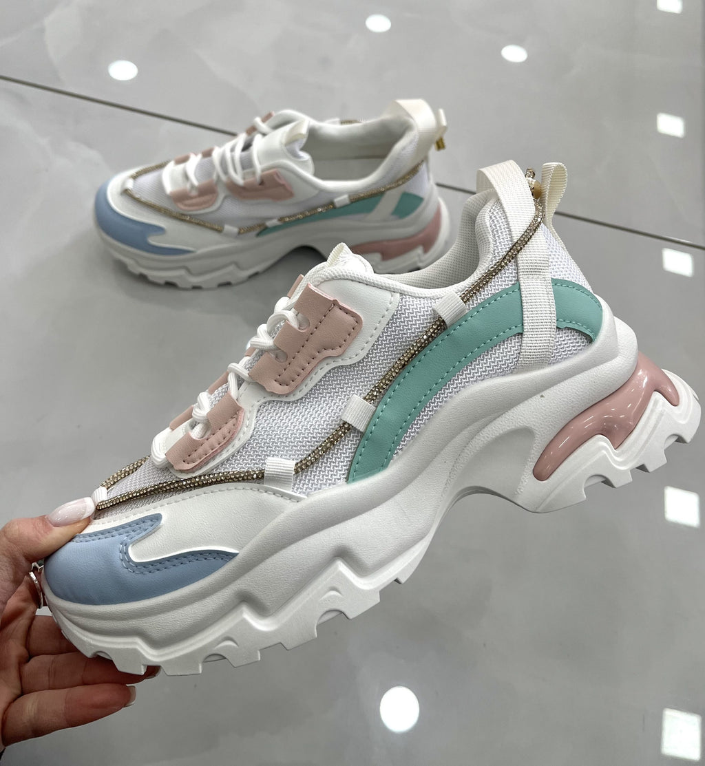 Sneakers με Τρακτερωτό Πάτο και Strass White Colour