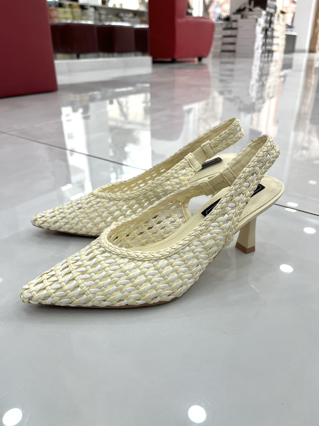 Heels Mule Πλεκτό με Μεσαίο Λεπτό Τακούνι Yellow