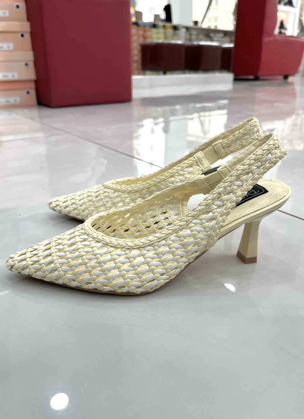 Heels Mule Πλεκτό με Μεσαίο Λεπτό Τακούνι Yellow