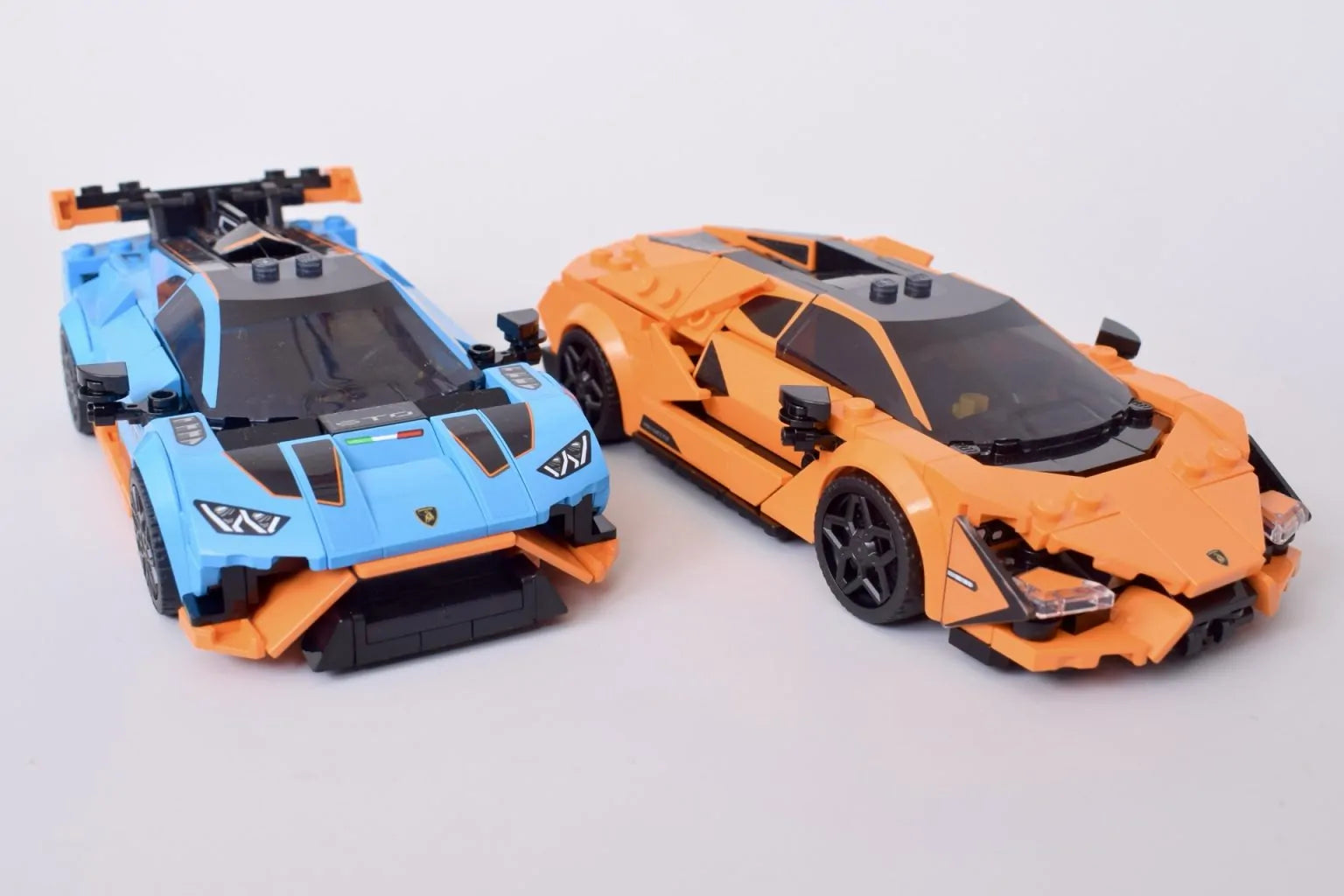 LEGO Speed Champions Lamborghini Revuelto & Hucaran STO (77238)