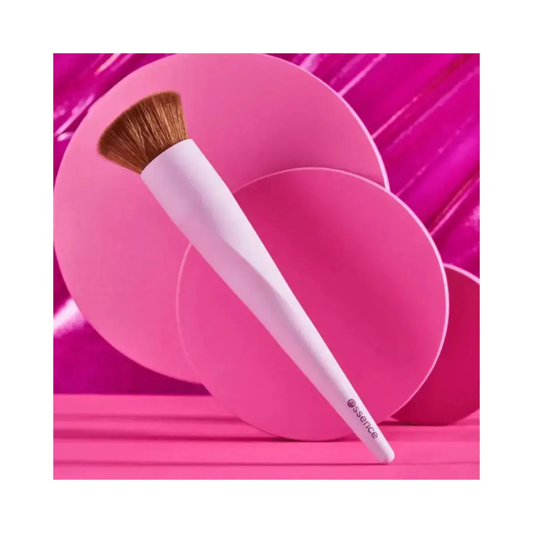 Make Up Buffer Brush | Essence