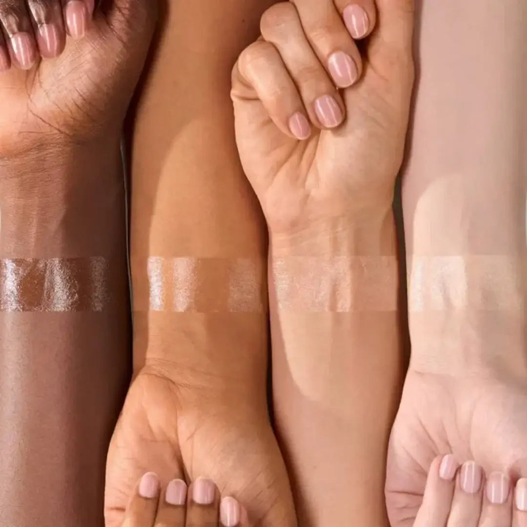Milky Glazed Liquid Primer Προσώπου | Essence
