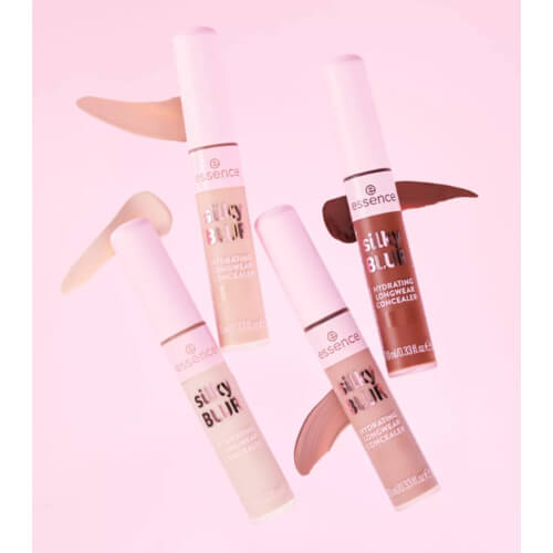 Silky Blur Hydrating Longwear Concealer με εφέ blurring | Essence