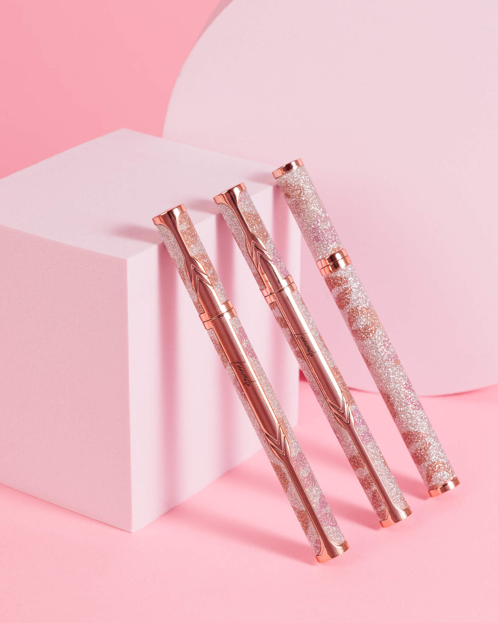 Super Glam Eyeliner | Emmanouela Cosmetics