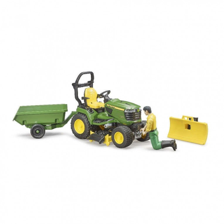 Bruder Τρακτεράκι για Γκαζόν John Deere με Κηπουρό και Τρέιλερ (BR062104)