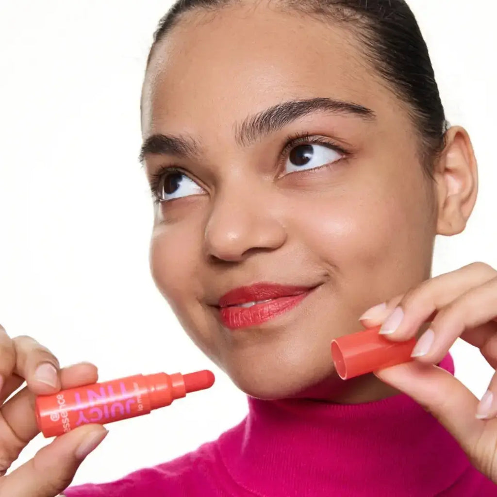 Juicy Tint Lip Marker – Μαρκαδόρος Χειλιών με Εφέ Tint | Essence