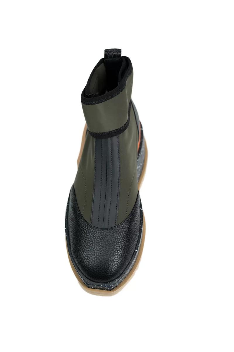 Γυναικεία sneakers με τρακτερωτή σόλα - 41