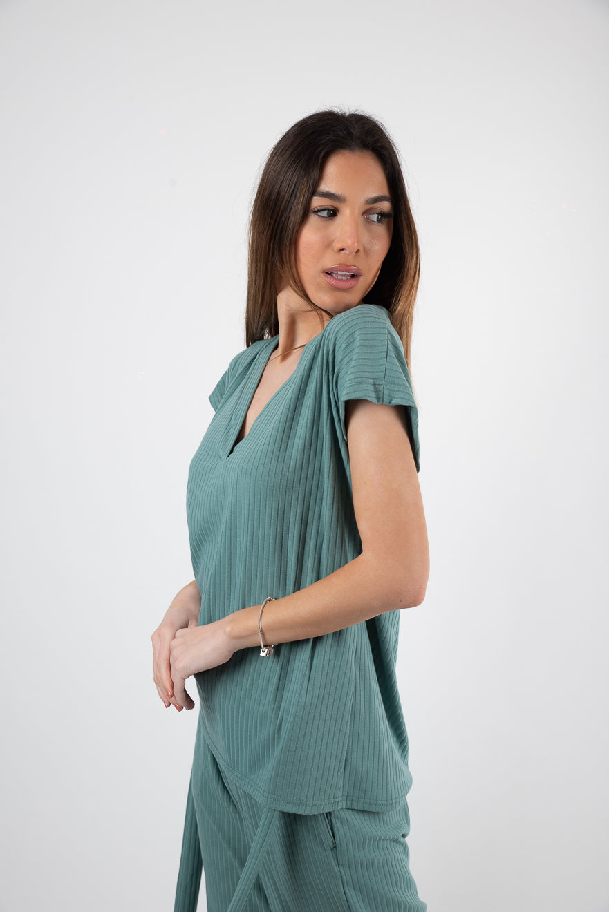 Μπλούζα ρεγιόν με V-neck - S