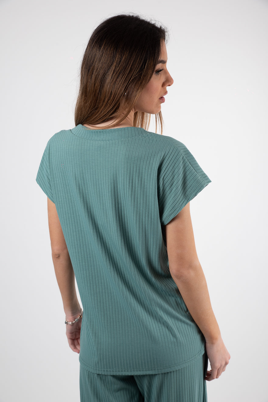 Μπλούζα ρεγιόν με V-neck - S