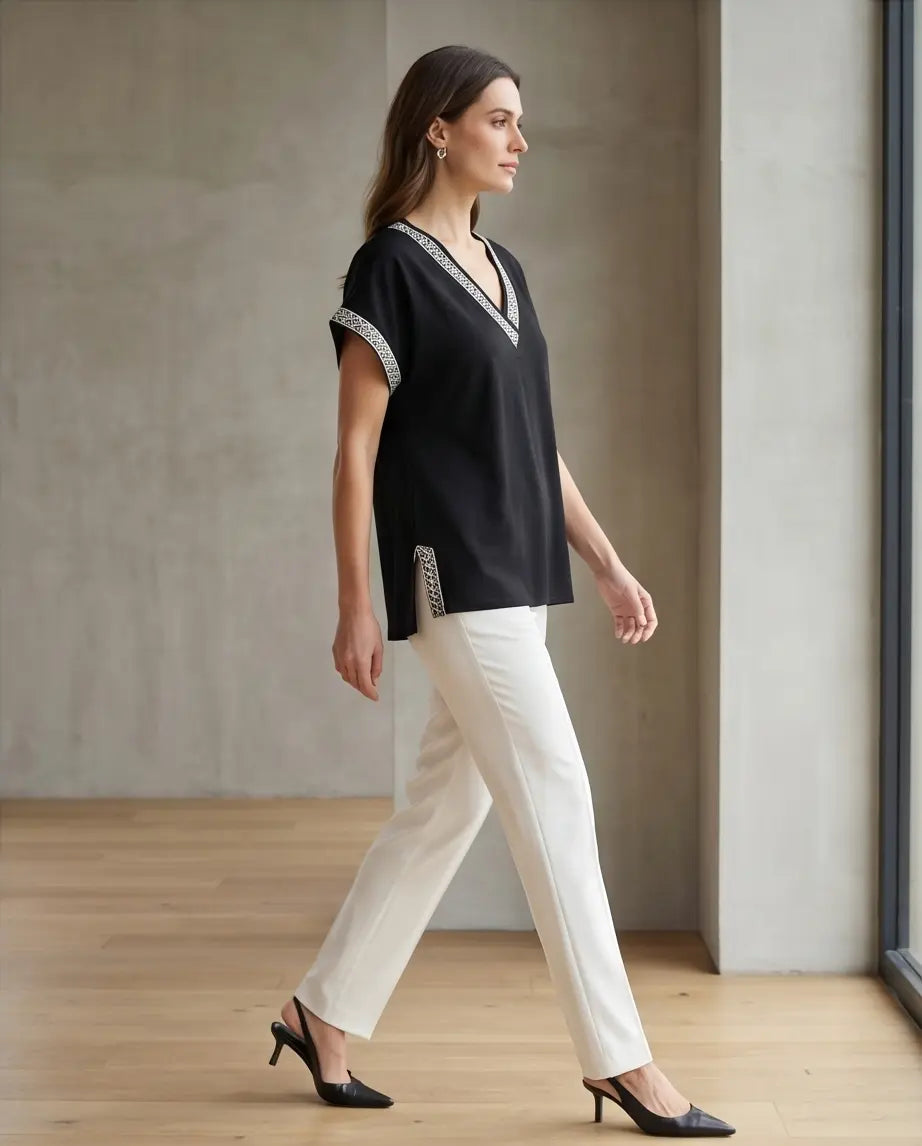 Μπλούζα μαύρη V-neck - 48