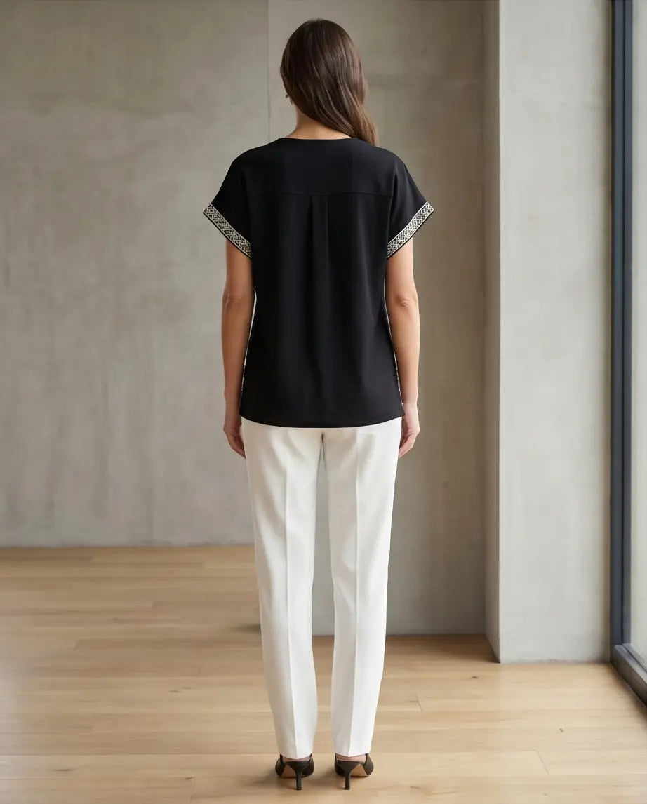 Μπλούζα μαύρη V-neck - 48