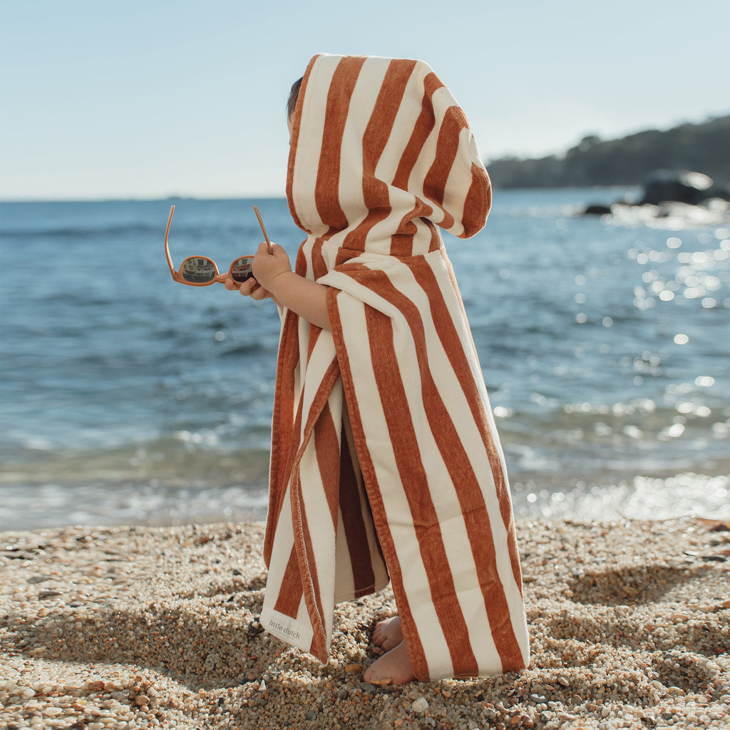 LITTLE DUTCH. Παιδικό πόντσο Ocean World Brown Stripe - One size