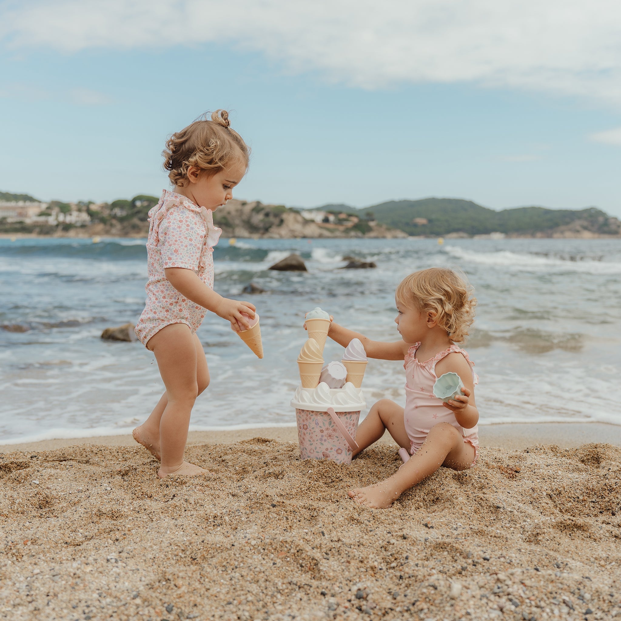 LITTLE DUTCH. Σετ κουβαδάκια παραλίας Ice Cream Dreamy Mermaid Ροζ
