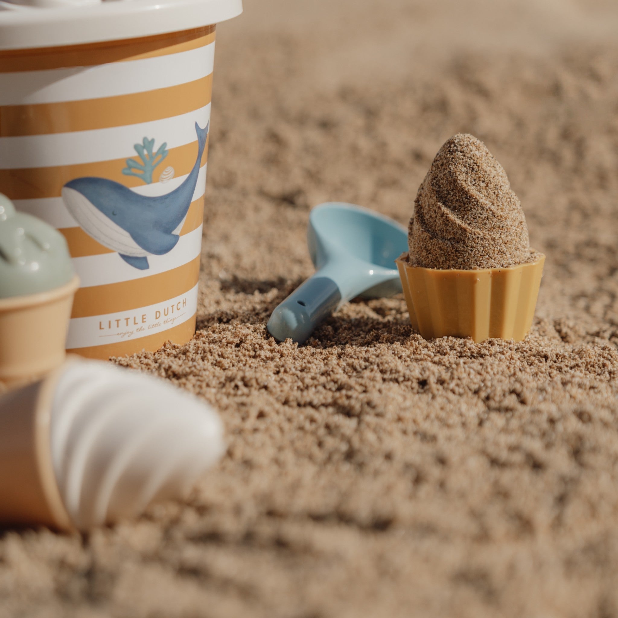LITTLE DUTCH Σετ κουβαδάκια παραλίας Ice Cream Ocean Dreams Μπλε LD2012315