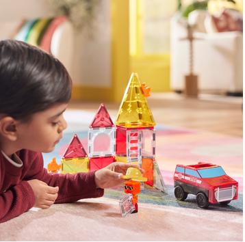 MAGNA-TILES Fire Station 50 Τεμάχια – Μαγνητικά Πλακίδια STEM με Πυροσβεστικό Σταθμό 252050FS