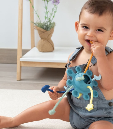 Kiokids  Μασητικό Σιλικόνης Planet Μπλε 25εκ. 4299