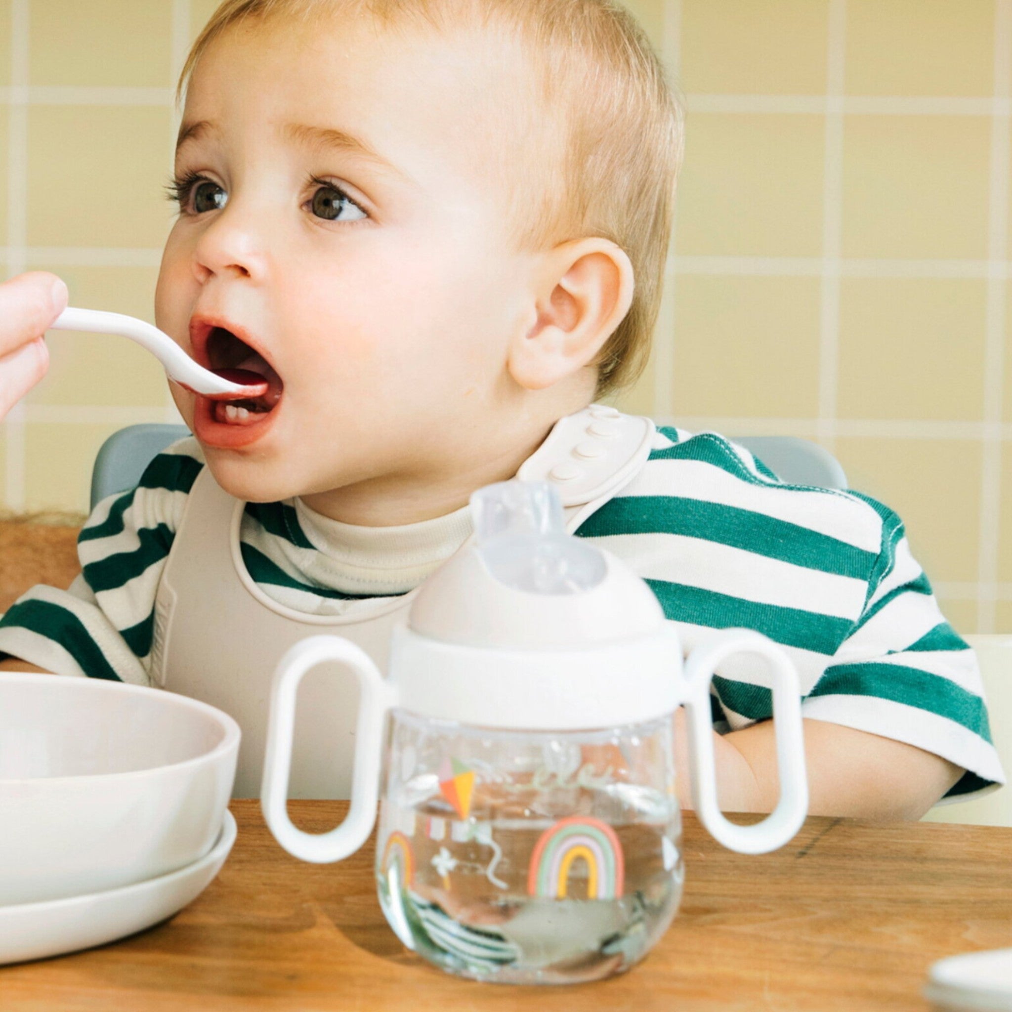 LITTLE DUTCH. Εκπαιδευτικό ποτηράκι με χειρολαβές Mio 200 ml - Little Farm