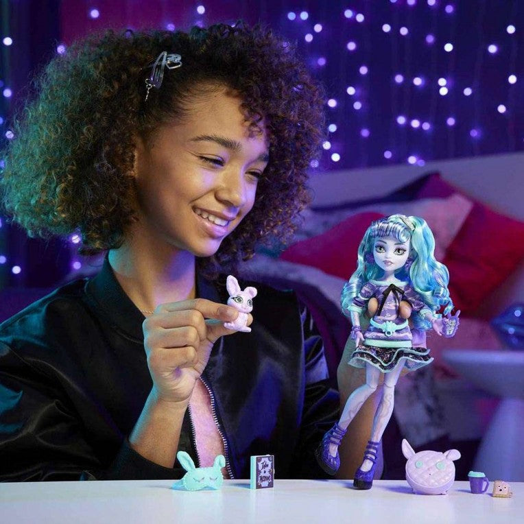 Monster High Κούκλα Creepover Party Twyla (HLP87)