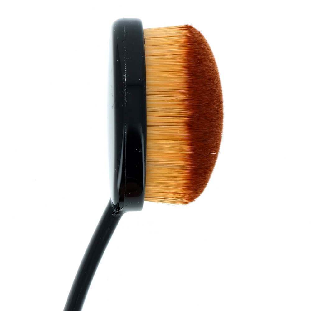 Oval Brush n3°  Foundation | BYS