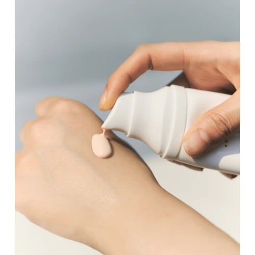 Madagascar Centella Tone Brightening Tone-Up Sunscreen SPF50 - Αντηλιακό Με Χρώμα | Skin1004