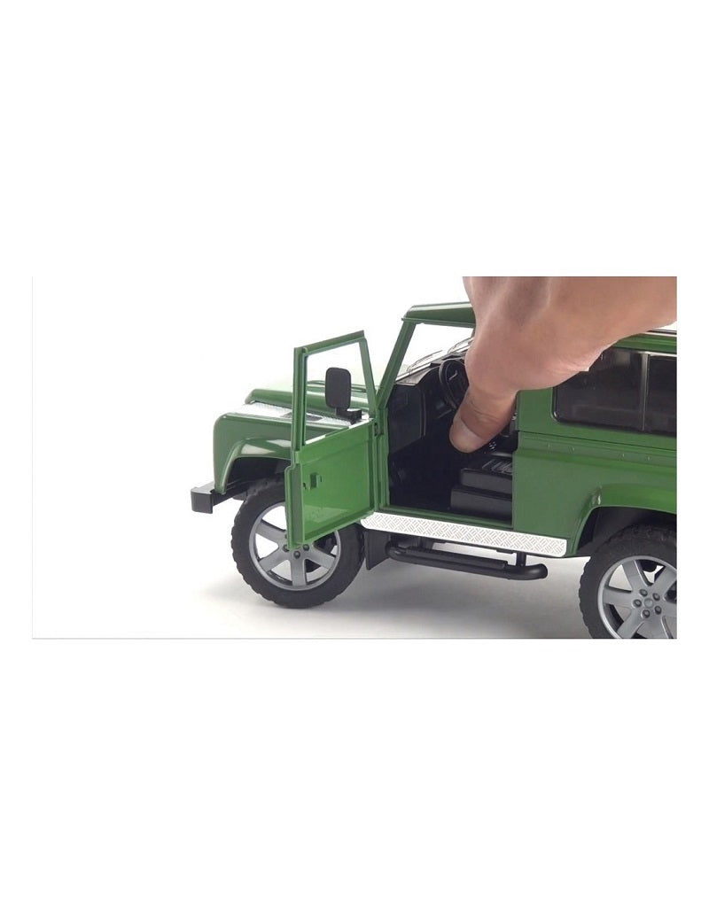 bruder Τετρακίνητο Land Rover Κλειστό BR002590