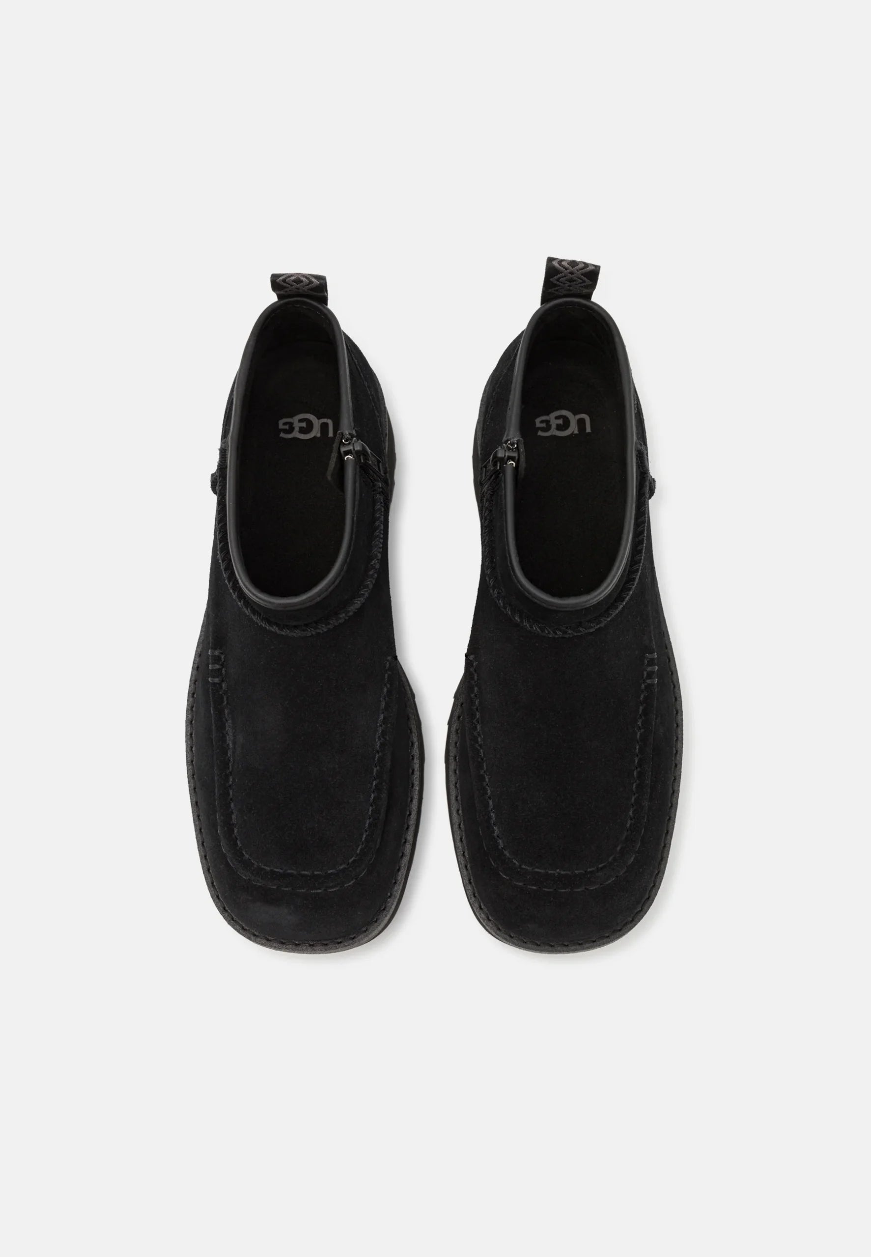 UGG Black Boots UG111X08Y-Q11 Women