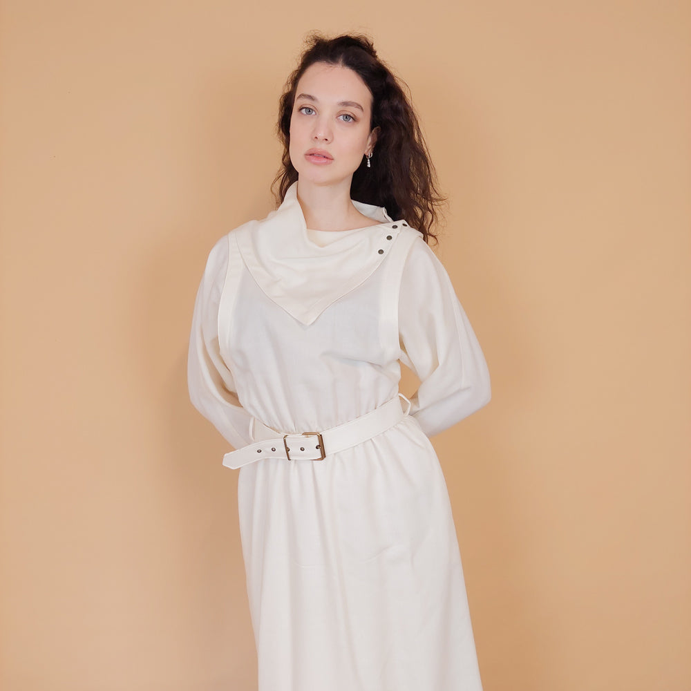 VIN-DR-30783 Vintage φόρεμα λευκό με ζώνη S-M